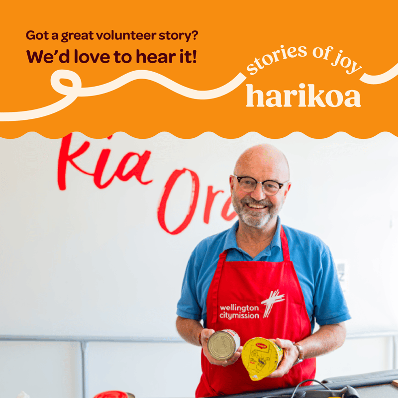 Square format_With photo_orange